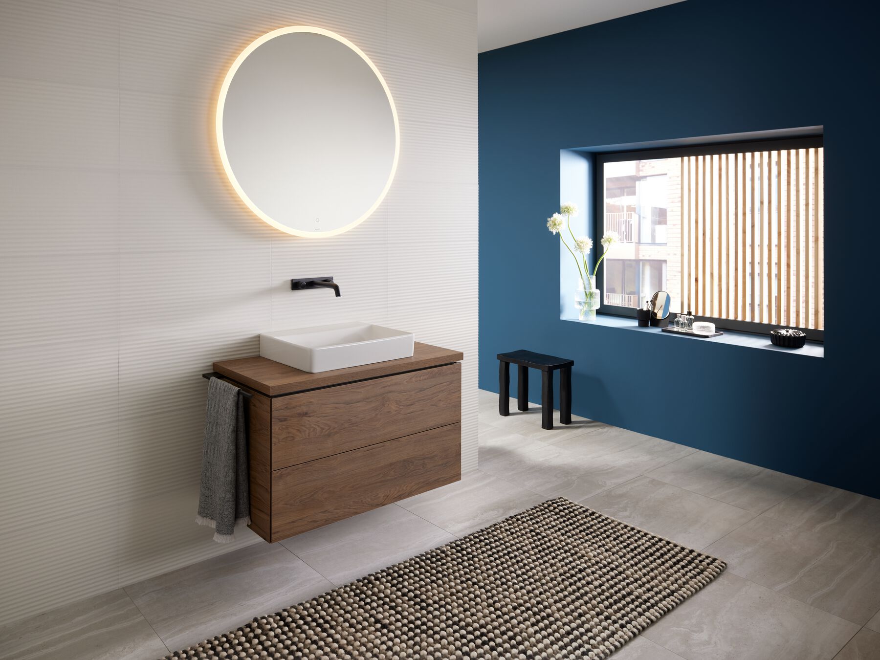 2024 Geberit Mix & Match ONE hickory with ONE lay-on_Big Size