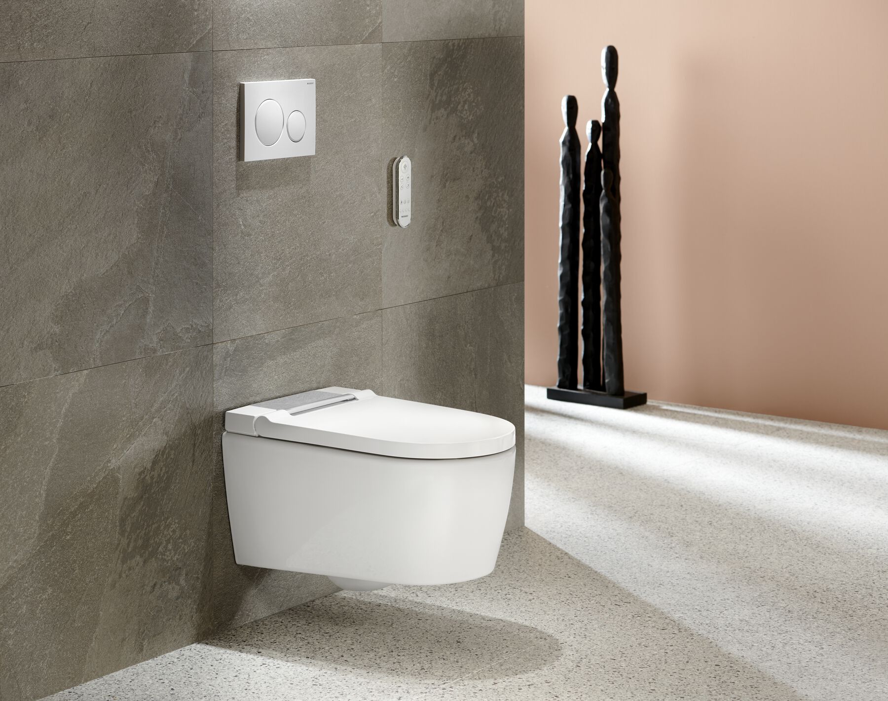 2023_GeberitAquaCleanSelachromewithRemoteControl_Sigma20-geberit_dam-media-large